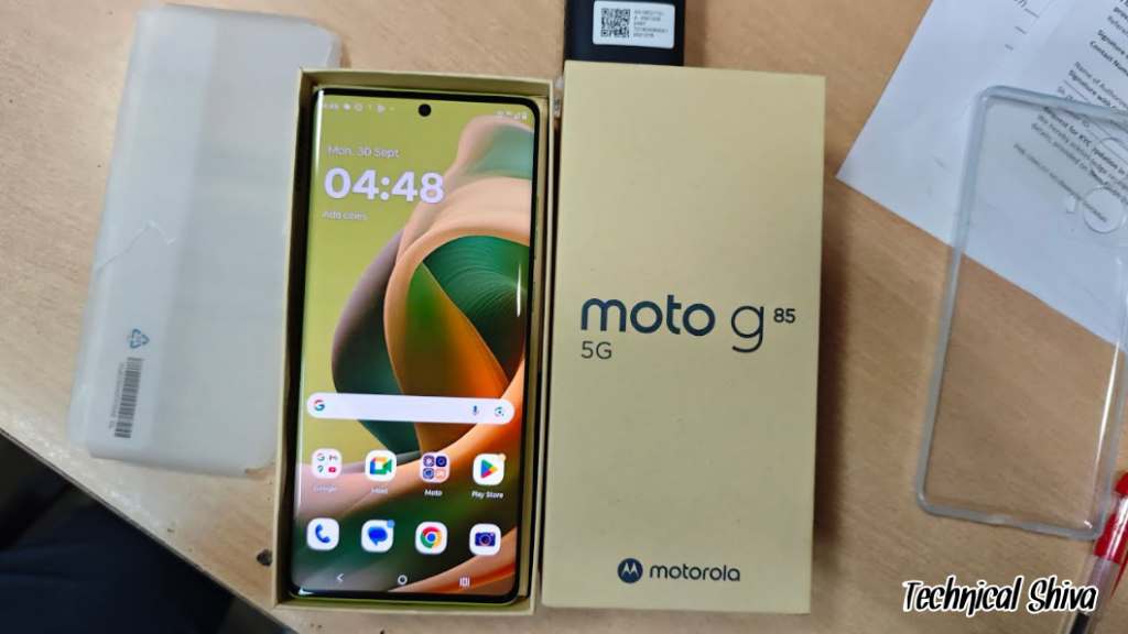 शानदार 32MP सेल्फी कैमरा के साथ ₹19,000 की कीमत में आया Cheapest Motorola G85 5G स्मार्टफोन